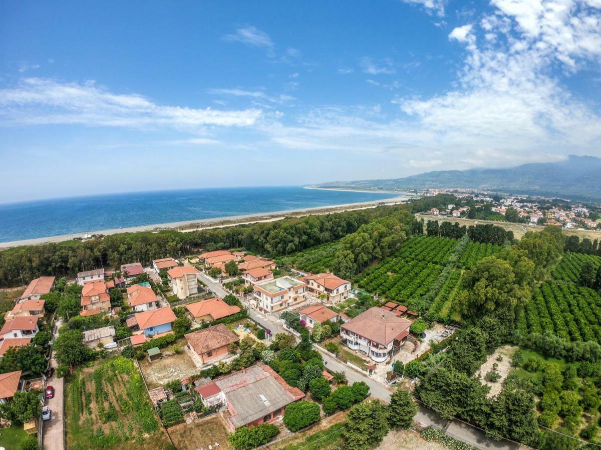 B&B Pineta Mare Ламеция Терме Екстериор снимка