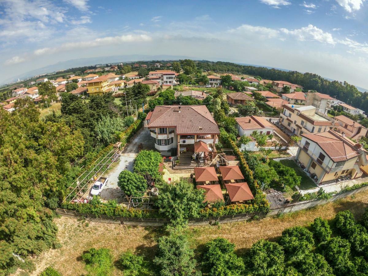 B&B Pineta Mare Ламеция Терме Екстериор снимка